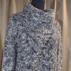 Women’s Ruff Hewn Black, Gray, and White Cowl Neck Sweater – Size Petite XLarge